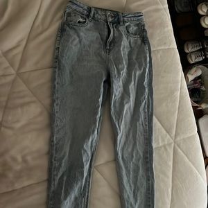 Light Wash Mom Jeans